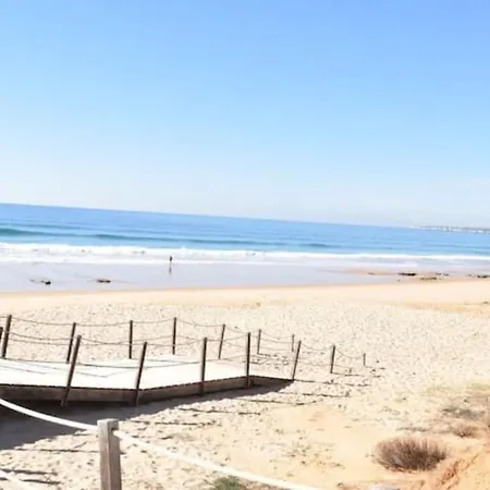 Cosy Flat, Salgados Village Apartment