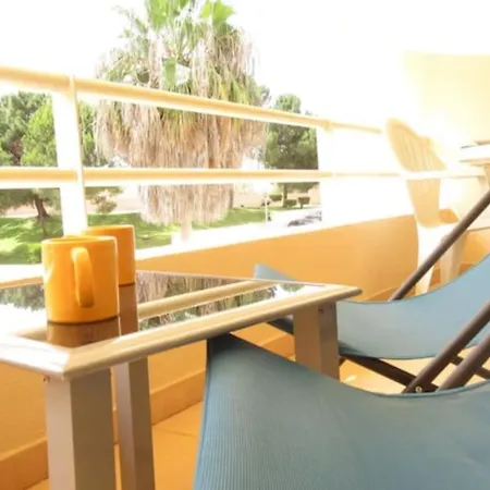 Апартаменты Cosy Flat, Salgados Village